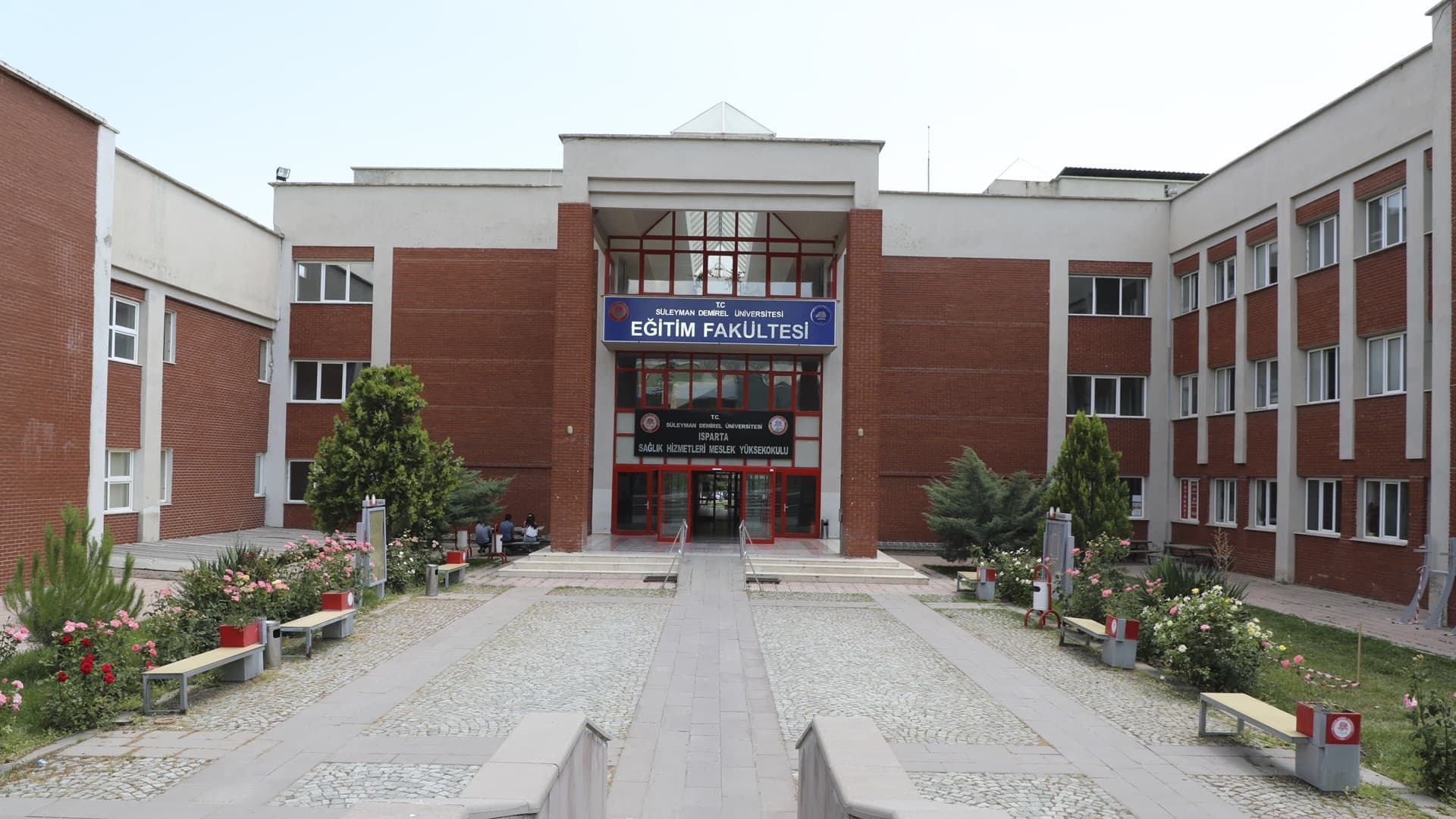 EFOK arka planı
